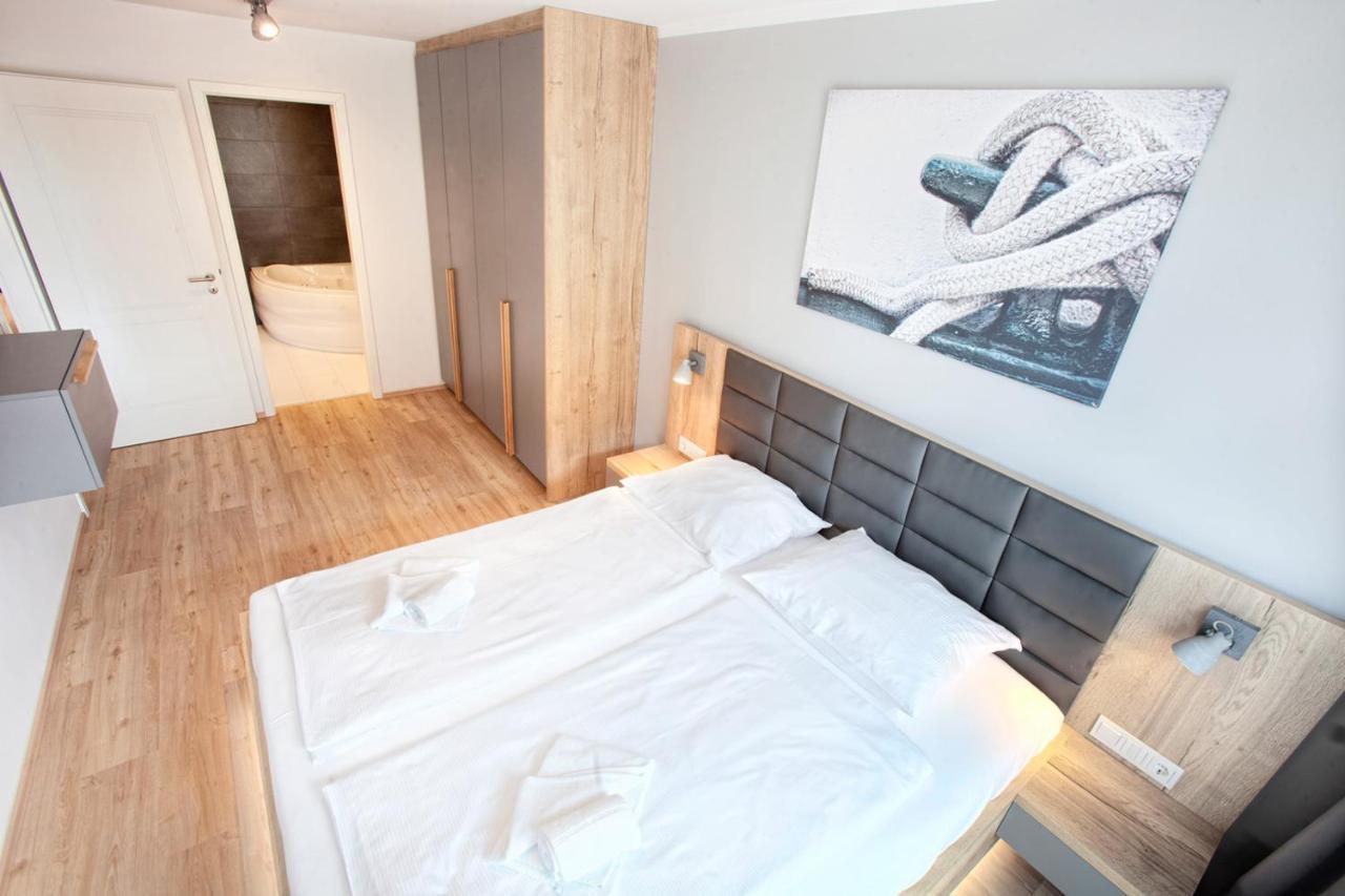 Marina Apartments Регенсбург Экстерьер фото